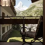 Relais & Chateaux Schoenegg 4*
