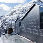 Relais & Chateaux Schoenegg Otel Zermatt