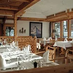 Relais & Chateaux Schoenegg Otel
