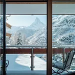 Relais & Chateaux Schoenegg Otel 4*