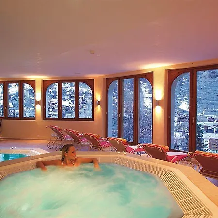 Relais & Chateaux Schoenegg 4*