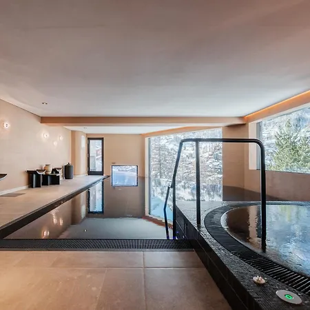 Relais & Chateaux Schoenegg Готель 4*