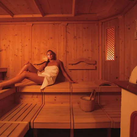 酒店 Relais & Chateaux Schoenegg