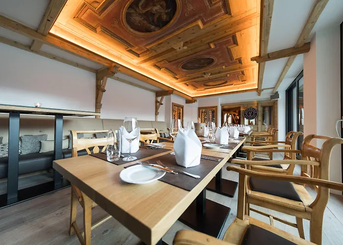 Relais & Chateaux Schoenegg Отель