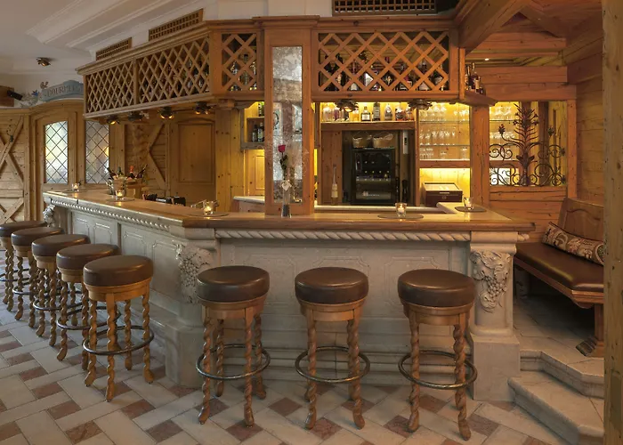 מלון Relais & Chateaux Schoenegg 4*