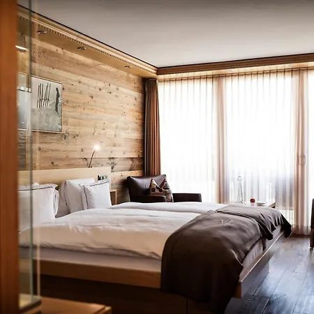 Relais & Chateaux Schoenegg Церматт