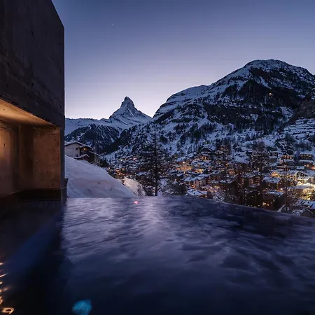 Relais & Chateaux Schoenegg فندق