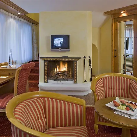 فندق Relais & Chateaux Schoenegg 4*